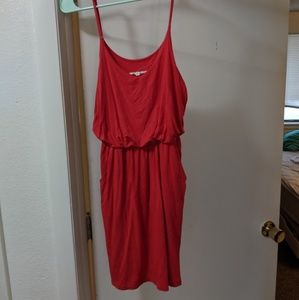 Pocketed red dress